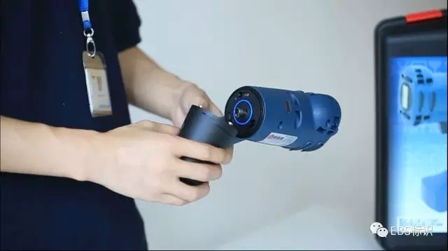 如何維護保養EBS250手持式噴碼機？