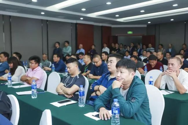 超燃!116萬人次關(guān)注!“2019年第二屆中國噴碼標(biāo)識行業(yè)年會”取得圓滿成功